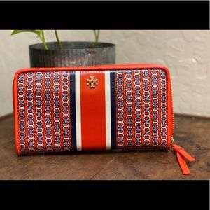 Tory Burch Samba Gemini Link Wallet